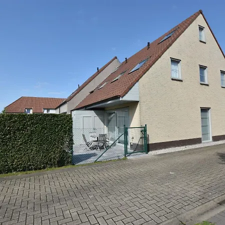 Elegant Holiday In With Fenced Garden Holiday home *